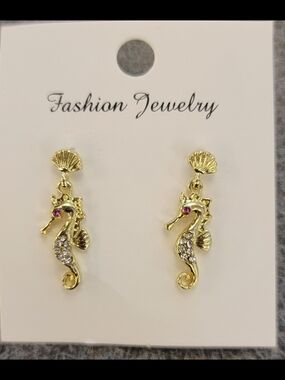 Dainty Seahorse Dangle Earrings with Pink Accent